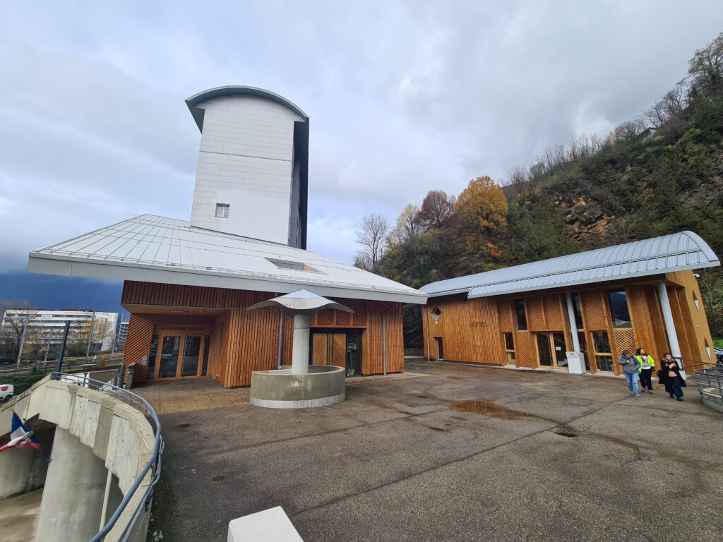 HOTEL DE VILLE – ST MARTIN LE VINOUX